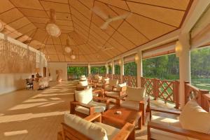 Posezení v ubytování Dreamland Maldives Resort