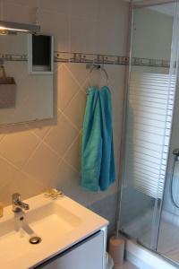 Koupelna v ubytování Eve's house