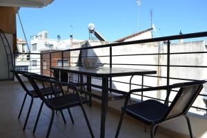 Balkón nebo terasa v ubytování Rock & Roll 1 - Modern apartment in Trikala