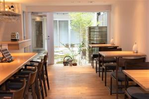 Restaurace v ubytování Auberge AZABU