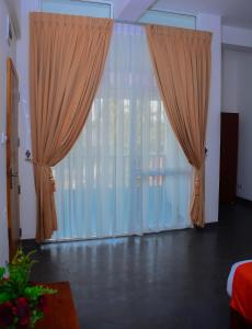 Fotografie z fotogalerie ubytování Hotel Star White - Negombo v Negombu