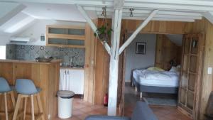 Postel nebo postele na pokoji v ubytování Le sentier des étangs