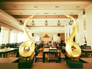Green Lake Resort - SHA Extra Plus Certified的休息区