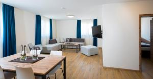 Posezení v ubytování Landhotel Zum Adler