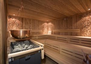 Fotografie z fotogalerie ubytování Landhotel Zum Adler v destinaci Oberbechingen