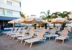 Gallery image of Pefkos City Hotel in Limassol