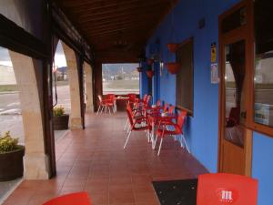 Εστιατόριο ή άλλο μέρος για φαγητό στο Hotel El Golobar