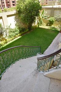 Κήπος έξω από το Royal Residence Families Only