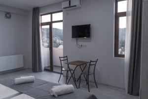 Foto dalla galleria di Avlabari Terrace Rooms a Tbilisi City