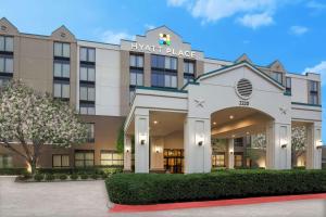 a rendering of the front of the newark place hotel at Hyatt Place Dallas/Grapevine in Grapevine