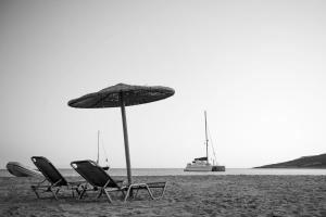 Gallery image of Dimitris Rooms in Manganari