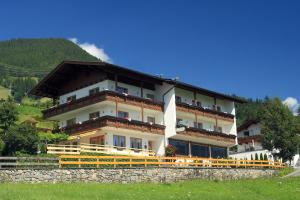 Gallery image of Hotel Pension Eichenhof in Fügenberg