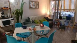 A seating area at Residencial Colibrí