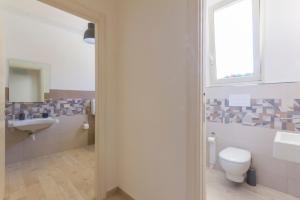 A bathroom at La Rosa Dei Venti