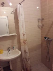 Koupelna v ubytování Apartmani Andrea-jaz
