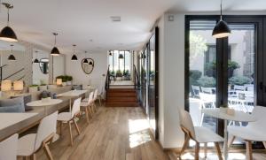 Gallery image of Les 2 Villas in Trouville-sur-Mer