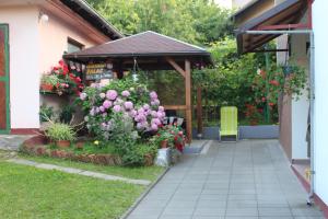 Afbeelding uit fotogalerij van Apartment Žalac in Slunj