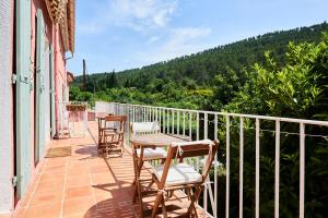 En balkon eller terrasse på Domaine Hemmitage