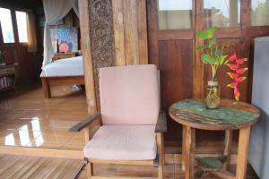 Posezení v ubytování Ogek Home Stay
