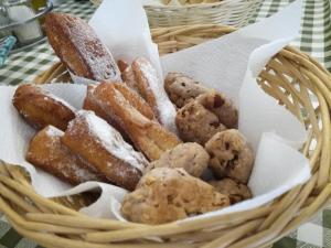 Makanan di atau berdekatan penginapan di ladang