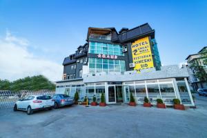 Budova, kde se hotel nachází
