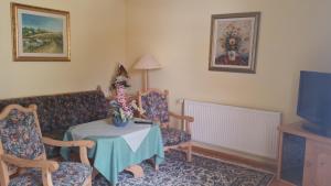 Posezení v ubytování Gästehaus Karoline