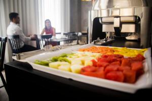 Comida no hotel ou em algum lugar perto