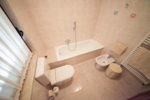 Bathroom sa Villetta maison hélène