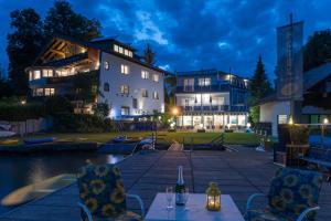 Gallery image of Barry Memle Directly at the Lake in Velden am Wörthersee