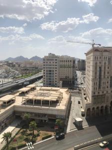 Gallery image of Manazel Alaswaf Hotel in Medina