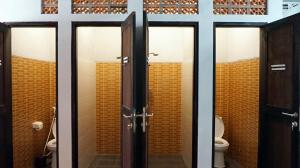 Koupelna v ubytování NamaStay