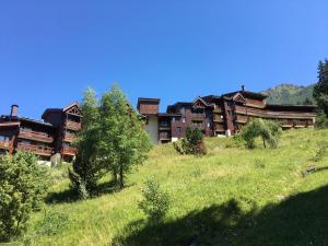 Gallery image of Duplex Apartment Right At The Ski Lift Tracks in Valmorel