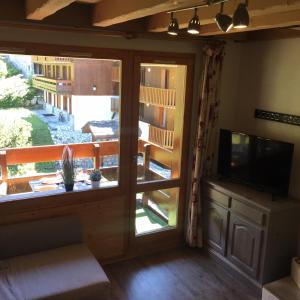 Gallery image of Duplex Apartment Right At The Ski Lift Tracks in Valmorel