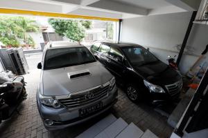 Foto dalla galleria di RedDoorz near Plaza Simpang Lima a Semarang
