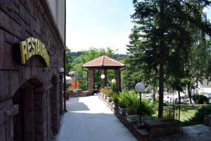 Foto dalla galleria di Hotel Jeravna a Bankya