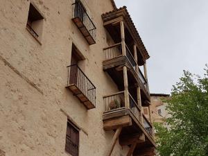 Budova, v ktorej sa apartmán nachádza