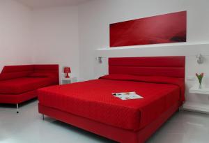 Afbeelding uit fotogalerij van Homeholiday Giulivo in Baia Domizia