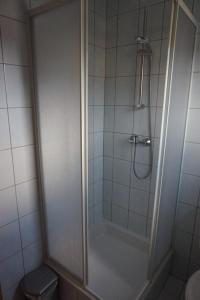 Phòng tắm tại Roccos Raum