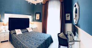 TV a/nebo společenská místnost v ubytování Hotel Goya