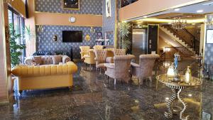 Zona de lounge sau bar la Savona Otel Sivas