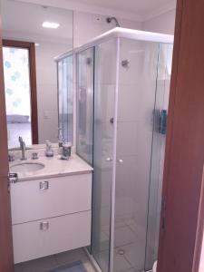 ห้องน้ำของ Apartamento na Riviera de Sao Lourenco +11 ภาพ