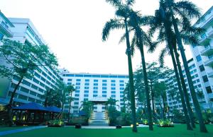 En have udenfor Guangzhou Dong Fang Hotel