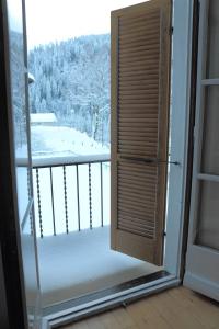 Gallery image of Chalet Cuore delle Alpi in Airolo