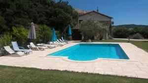 Gallery image of Ferme de Palumiane - Chambres climatisées in Visan