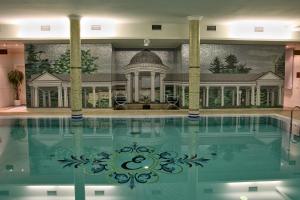 Bazén v ubytovaní Esplanade Spa and Golf Resort alebo v jeho blízkosti
