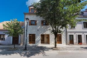 Gallery image of Tilia in Cetinje