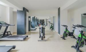 Fitnesscenter och/eller fitnessfaciliteter på Ático Vistas Mar y Teide 518