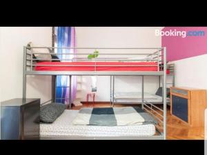 Posteľ alebo postele v izbe v ubytovaní Central Hostel Milano