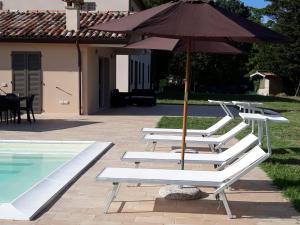 The swimming pool at or close to Villa Sofia