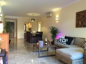 A seating area at Dream Apartment in Estepona, Andalusia